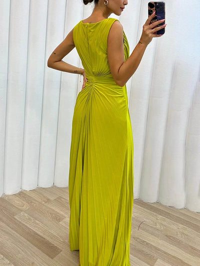 Davina - Flowing Pleated Maxi Dress