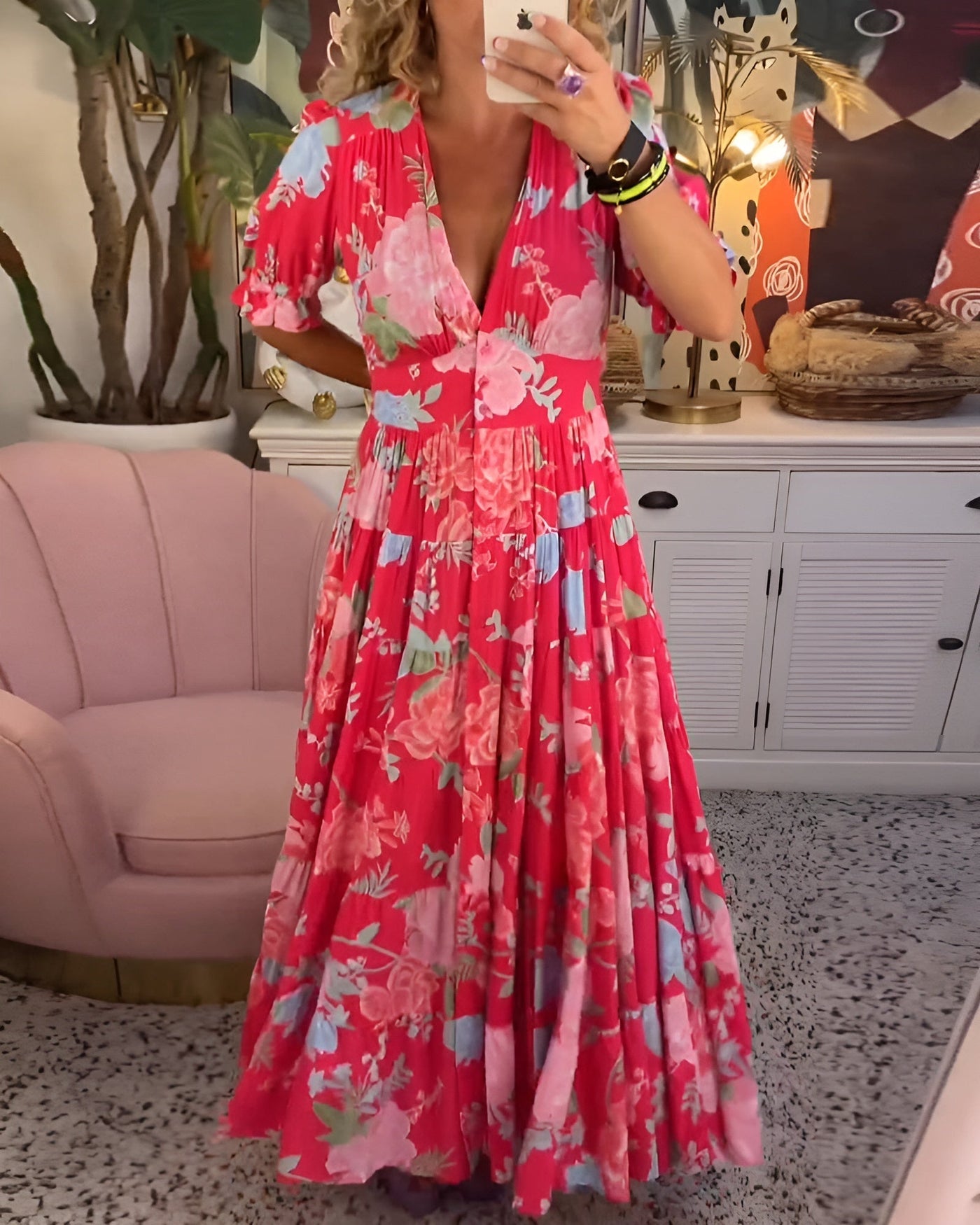 Selma™ | Elegant summer dress with floral pattern and V-neck